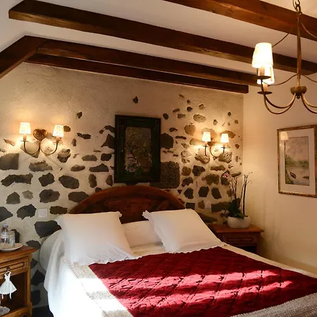 Pensjonat L'escale De Camille Murat (Cantal)